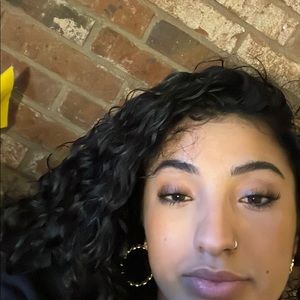 Meet your Posher, Nataly